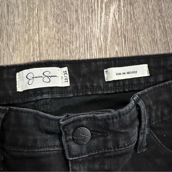 EUC Jessica Simpson Black Skinny Jeans - Picture 3 of 5